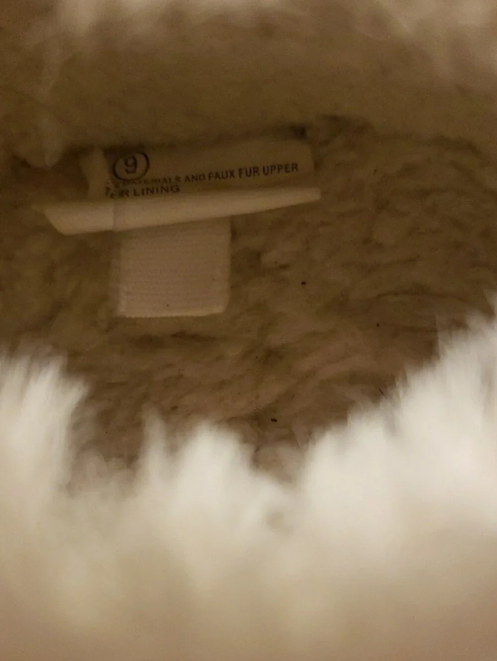 Sparkly Silver Glitter Faux Fur Cuff Slippers
